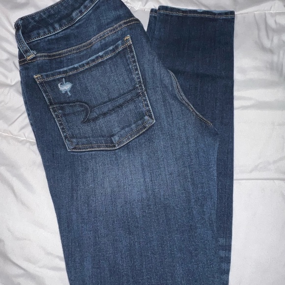 American Eagle. Size 8. Blue jeggings - Picture 2 of 2